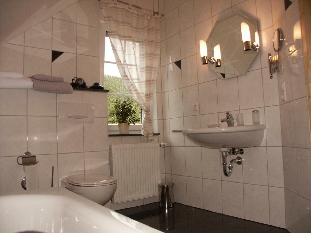 Gutshof Zenz Apartment เอดิเกอร์-เอลเลอร์ ภายนอก รูปภาพ